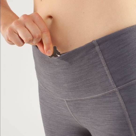 New Lululemon Gather and Crow Crop Heathered Willow Size 6 - Picture 14 of 15